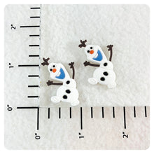 Load image into Gallery viewer, Set of 2 - PVC Resin - Olaf - Frozen - Snowman
