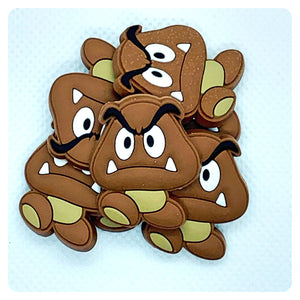 Set of 2 - PVC Resin - Goomba - Mario - Mushroom
