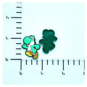 Set of 2 - PVC Resin - Yoshi - Mario - Dinosaur