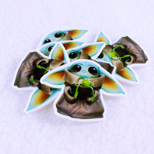Load image into Gallery viewer, Set of 2 - Planar Resin - The Child - Alien -Frog
