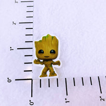 Load image into Gallery viewer, Set of 2 - Planar Resin - Groot - Guardians - Dancing
