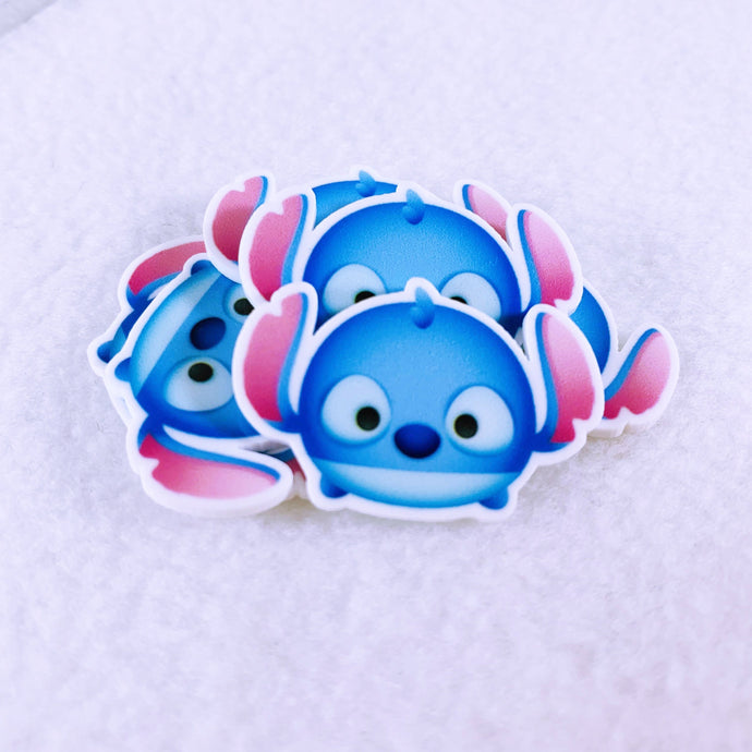 Set of 2 - Planar Resin - Stitch - Tsum - with feet