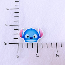 Load image into Gallery viewer, Set of 2 - Planar Resin - Stitch - Tsum - with feet

