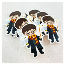 Load image into Gallery viewer, Set of 2 - Planar Resin - HP - Wizard Boy with Owl
