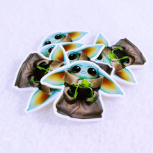 Load image into Gallery viewer, Set of 2 - Planar Resin - The Child - Alien -Frog
