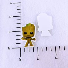 Load image into Gallery viewer, Set of 2 - Planar Resin - Groot - Guardians - Dancing
