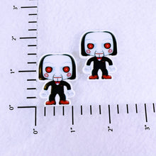 Load image into Gallery viewer, Set of 2 - Planar Resin - Jigsaw - Saw - Horror Character
