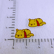 Load image into Gallery viewer, Set of 2 - Planar Resin - Winnie the Pooh
