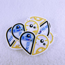 Load image into Gallery viewer, Set of 2 - Planar Resin - SW - Droids - BB8 - R2D2 - Heart
