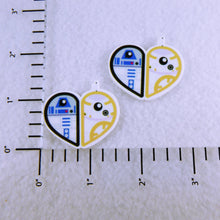 Load image into Gallery viewer, Set of 2 - Planar Resin - SW - Droids - BB8 - R2D2 - Heart
