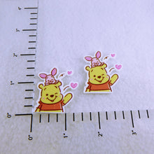 Load image into Gallery viewer, Set of 2 - Planar Resin - Winnie the Pooh
