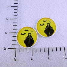 Load image into Gallery viewer, Set of 2 - Planar Resin - DCL Halloween Cruise

